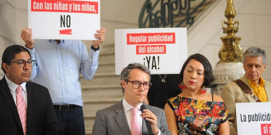 ORGANIZACIONES APOYAN INICIATIVA DE REFORMA PARA PROHIBIR LA PUBLICIDAD DE ALCOHOL EN LA CDMX